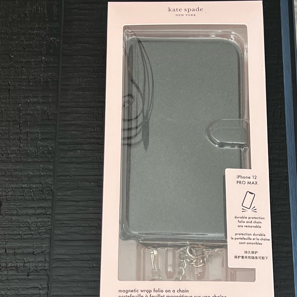 Kate spade magnetic wrap phone case on chain